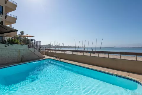 1235 Parker Pl #2B, San Diego, CA 92109
