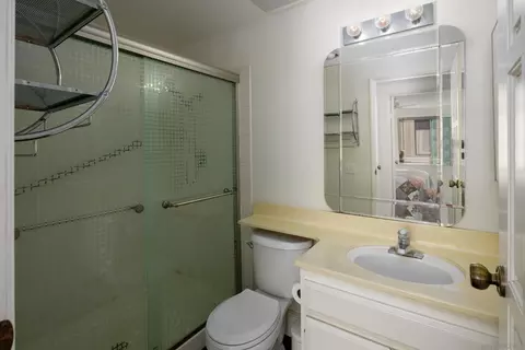 Bath - 5715 Baltimore #39, La Mesa, CA 91942 photo 2 of 3