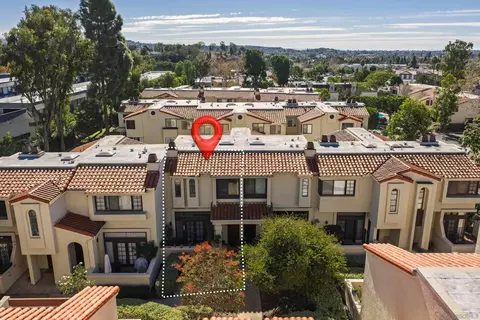 View/Area - 5715 Baltimore #39, La Mesa, CA 91942 photo 3 of 13