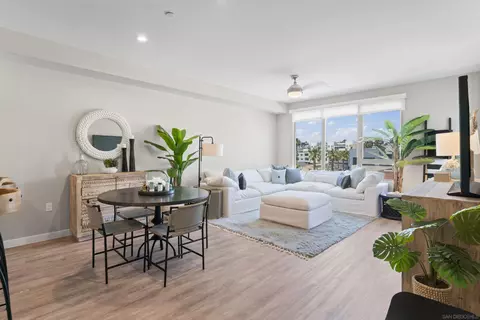 Living - 355 N Cleveland St, Oceanside, CA 92056 photo 1 of 3