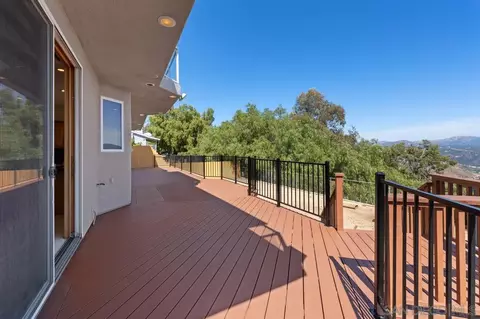 Exterior - 1922 Suncrest Blvd, El Cajon, CA 92021 photo 5 of 10