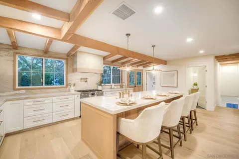 4316 Arcadia Dr, San Diego, CA 92103