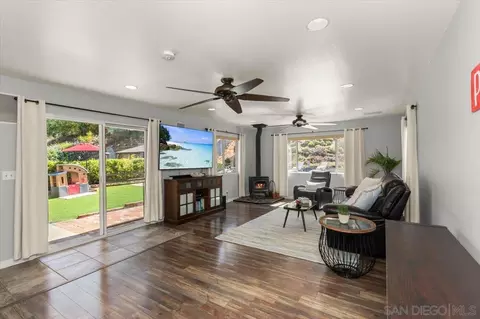 Living - 8677 Via Del Luz, El Cajon, CA 92021 photo 2 of 3