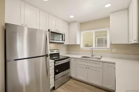 830 W Lincoln Ave #156, Escondido, CA 92026