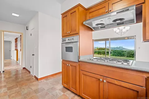 Kitchen - 5877 Soledad Mountain Rd, La Jolla, CA 92037 photo 2 of 2