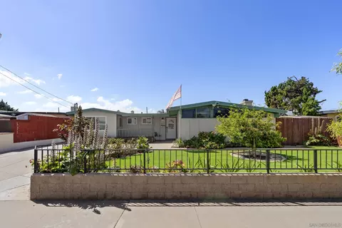 Exterior - 1005 Oneonta Ave, Imperial Beach, CA 91932 photo 1 of 6