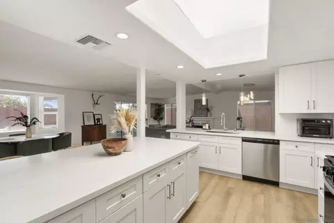 1005 Oneonta Ave, Imperial Beach, CA 91932