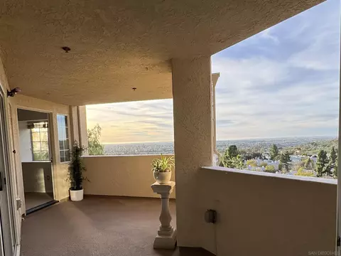 11285 Affinity Ct #124, San Diego, CA 92131