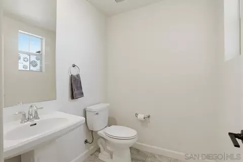 Bath - 4373 Pacifica #6, Oceanside, CA 92056 photo 1 of 5