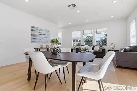 Dining - 4373 Pacifica #6, Oceanside, CA 92056 photo 2 of 3