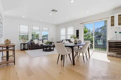 4373 Pacifica #6, Oceanside, CA 92056