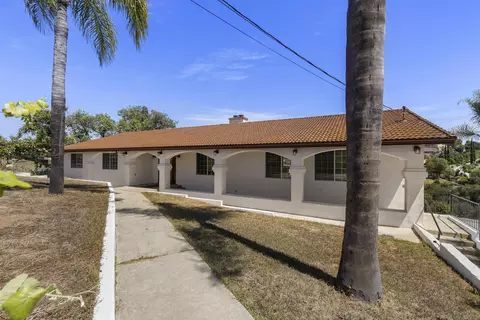3480 Sunset Dr, Fallbrook, CA 92028