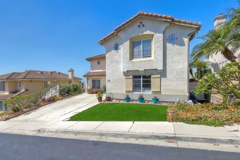 Exterior - 10160 Challenger Cir, Spring Valley, CA 91978 photo 2 of 8