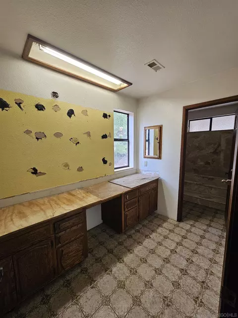 Bath - 18055 Old Coach Rd, Poway, CA 92064 photo 1 of 2