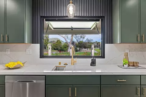 Kitchen - 4422 Point Degada, Oceanside, CA 92058 photo 3 of 4
