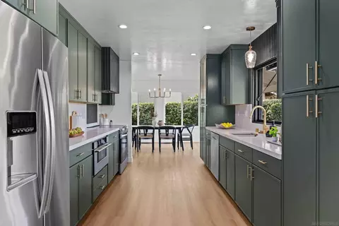 Kitchen - 4422 Point Degada, Oceanside, CA 92058 photo 4 of 4