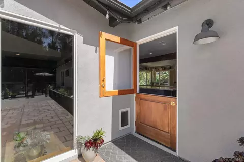Entry Way - 2521 Sarbonne Dr, Oceanside, CA 92054 photo 1 of 1