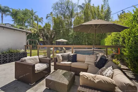 Exterior - 2521 Sarbonne Dr, Oceanside, CA 92054 photo 19 of 22