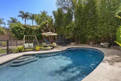 Exterior - 2521 Sarbonne Dr, Oceanside, CA 92054 photo 4 of 22
