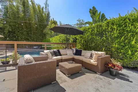 Exterior - 2521 Sarbonne Dr, Oceanside, CA 92054 photo 18 of 22
