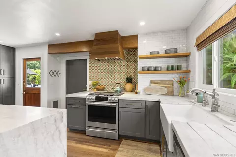Kitchen - 2521 Sarbonne Dr, Oceanside, CA 92054 photo 1 of 5