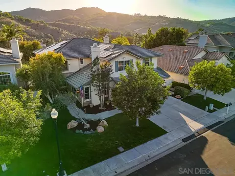 View/Area - 2327 Orchard View Ln, Escondido, CA 92027 photo 9 of 10