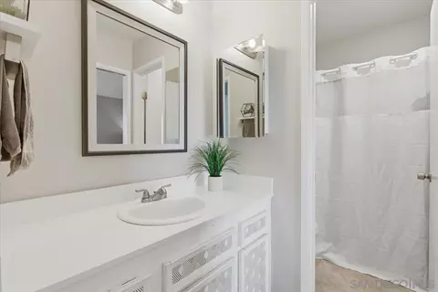 Bath - 8170 Paradise Valley Ct, Spring Valley, CA 91977 photo 2 of 3