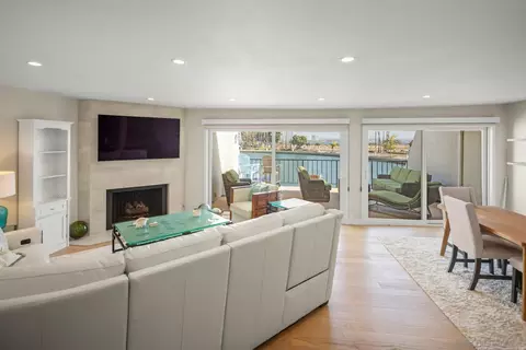 Living - 8 Antigua Ct, Coronado, CA 92118 photo 2 of 5