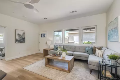 Living - 1027 Knowles Ave, Carlsbad, CA 92008 photo 5 of 5