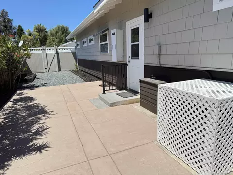Exterior - 1027 Knowles Ave, Carlsbad, CA 92008 photo 7 of 7