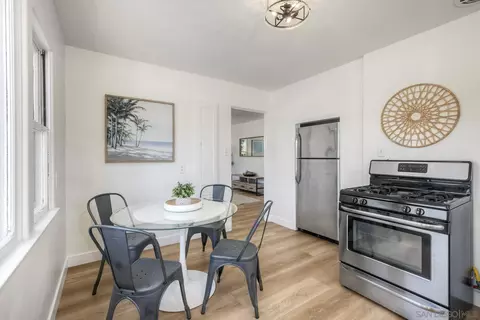 Dining - 1027 Knowles Ave, Carlsbad, CA 92008 photo 1 of 1