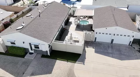 View/Area - 1011 Knowles Ave, Carlsbad, CA 92008 photo 1 of 5