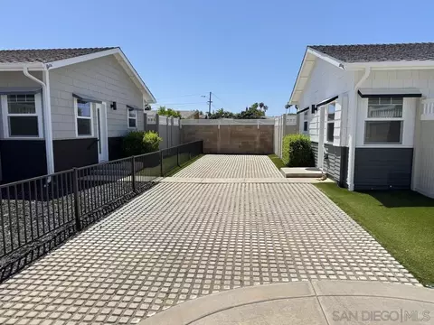 Exterior - 1011 Knowles Ave, Carlsbad, CA 92008 photo 15 of 15