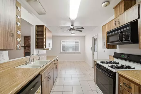 Kitchen - 1483 E Madison Ave, El Cajon, CA 92019 photo 1 of 2