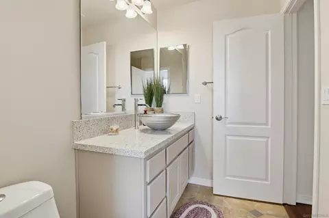 Bath - 7480 Eastridge Dr, La Mesa, CA 91941 photo 1 of 6