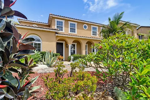 Exterior - 7480 Eastridge Dr, La Mesa, CA 91941 photo 3 of 8