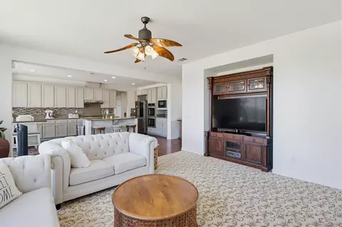 Living - 7480 Eastridge Dr, La Mesa, CA 91941 photo 7 of 9