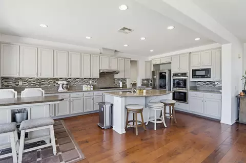 Kitchen - 7480 Eastridge Dr, La Mesa, CA 91941 photo 4 of 4