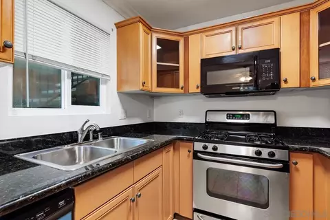 156 Avenida Descanso #A, Oceanside, CA 92057 photo 6