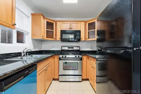 156 Avenida Descanso #A, Oceanside, CA 92057 photo 5