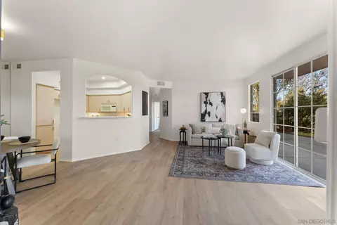 12041 Tivoli Park Row 2, San Diego, CA 92128