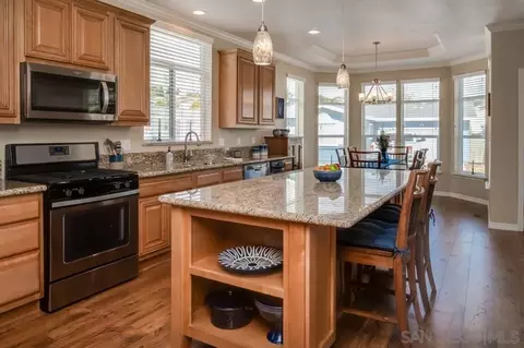 Kitchen - 15935 Spring Oaks Rd #SPC . 28, El Cajon, CA 92021 photo 4 of 5