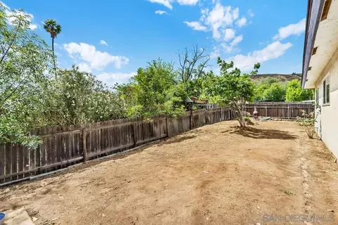 Exterior - 13101 Pam Ln, Lakeside, CA 92040 photo 6 of 8