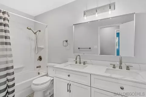 Bath - 13101 Pam Ln, Lakeside, CA 92040 photo 3 of 3