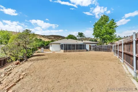 Exterior - 13101 Pam Ln, Lakeside, CA 92040 photo 3 of 8