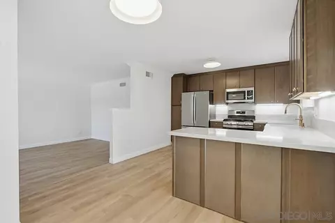 Kitchen - 8740 Vanguard Pl, Lakeside, CA 92040 photo 5 of 5