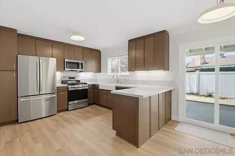 Kitchen - 8740 Vanguard Pl, Lakeside, CA 92040 photo 1 of 5