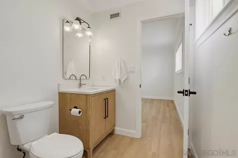 Bath - 8740 Vanguard Pl, Lakeside, CA 92040 photo 3 of 3