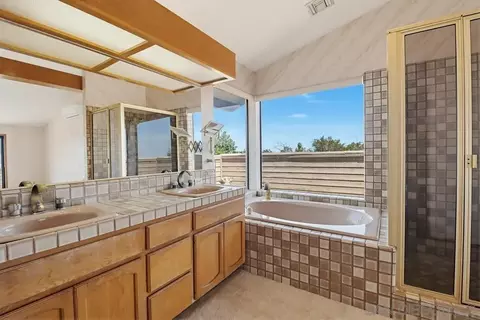 Bath - 13676 Bear Mountain Way, Jamul, CA 91935 photo 1 of 1