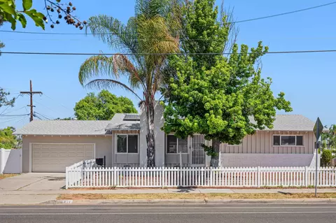 1174 E Madison Ave, El Cajon, CA 92021